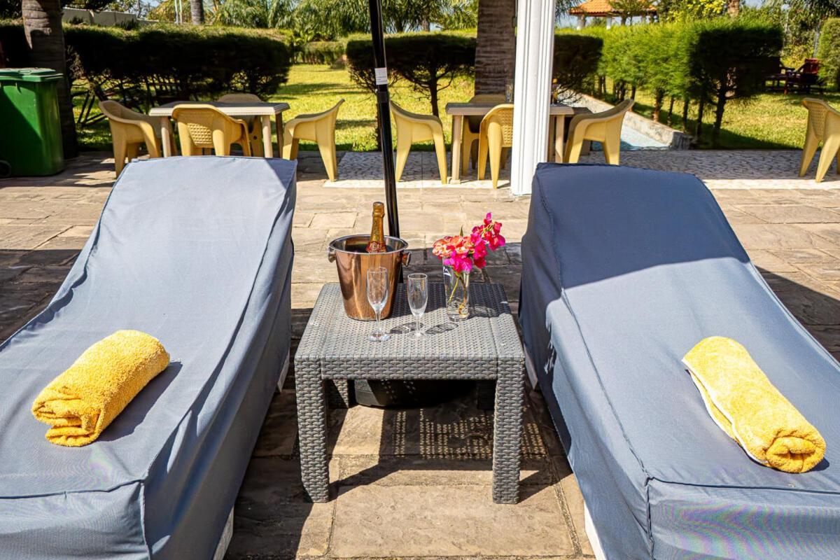 Ocean Villa Heights Brufut Exterior foto