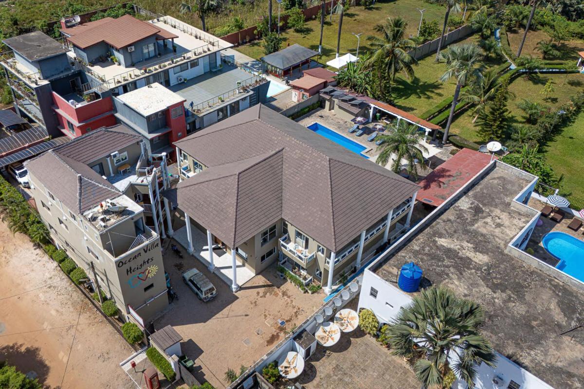Ocean Villa Heights Brufut Exterior foto